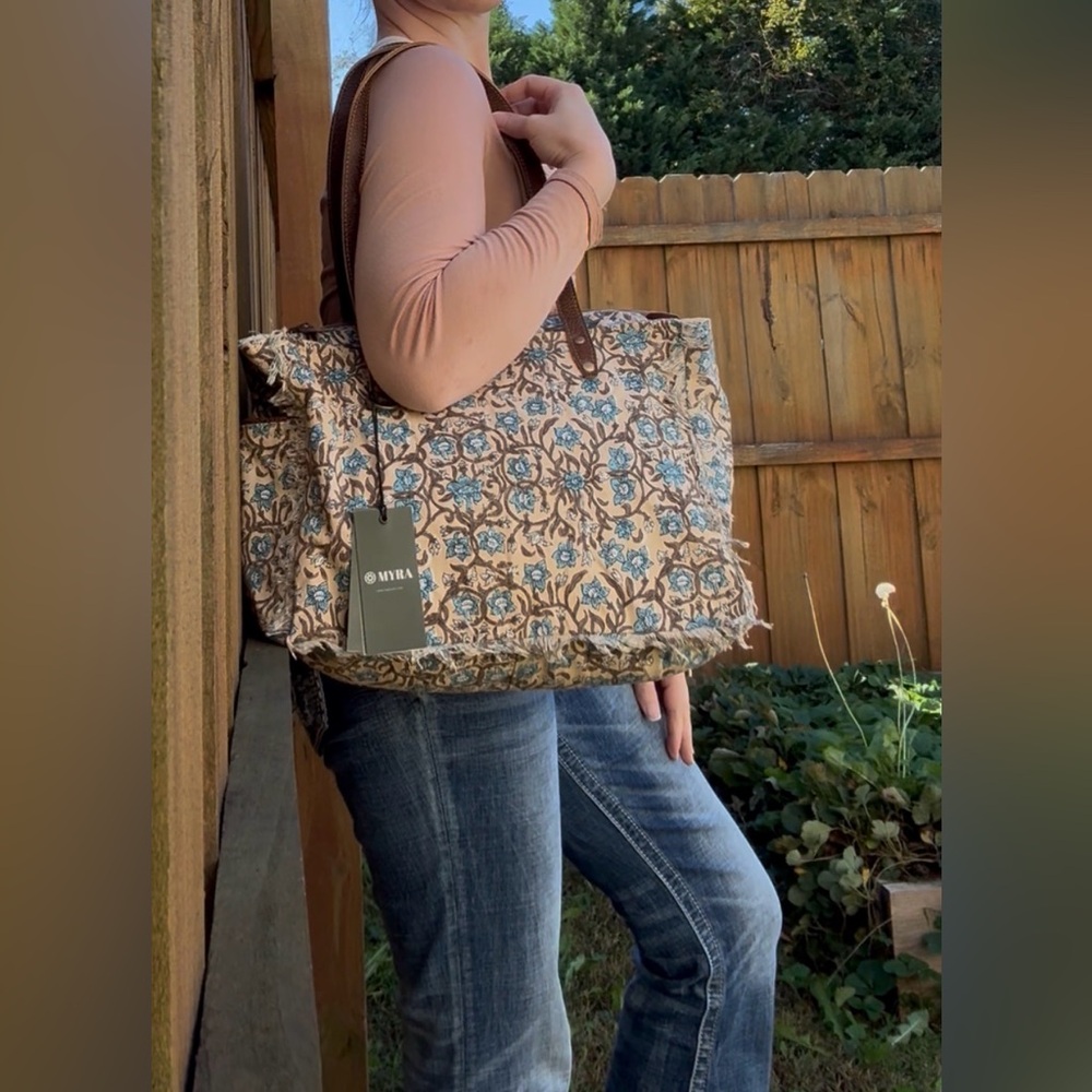 Myra Bag-San Ysidro Falls Floral Weekender Bag